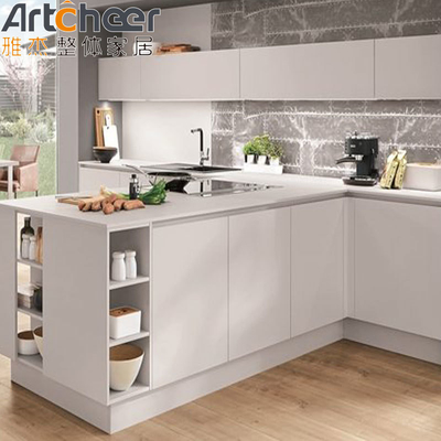 kupować Specjalny rozmiar Gloss Finish Maple Kitchen Cabinets z nowoczesnym metalowym stołem jadalnym produkcja internetowa